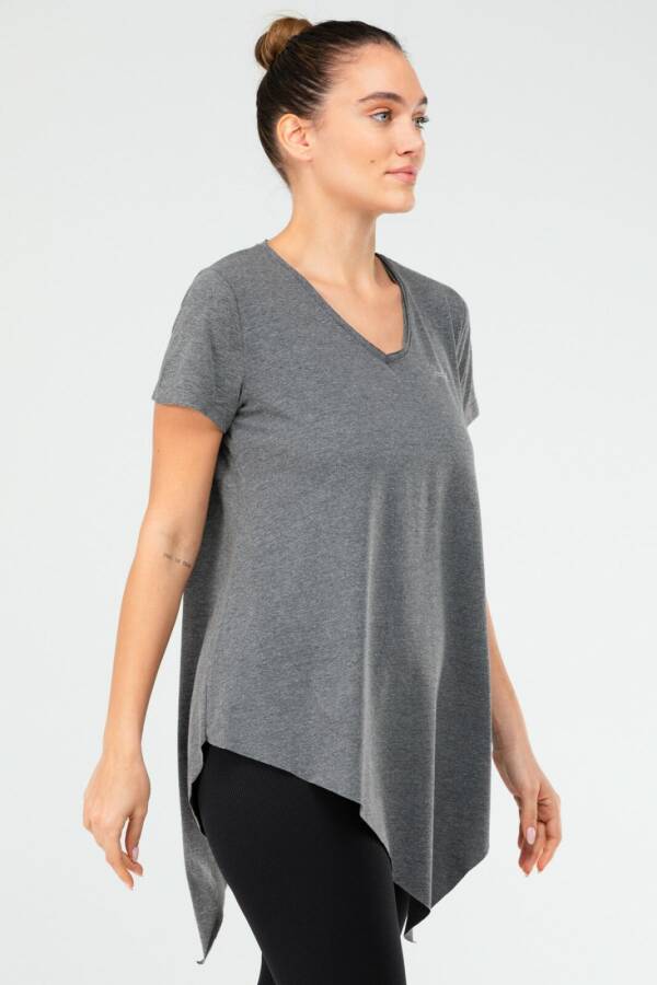 Antrasit Regular Pamuklu V Yaka Kısa Kol Kadın Tişört sf0388 - Speedlife (1)