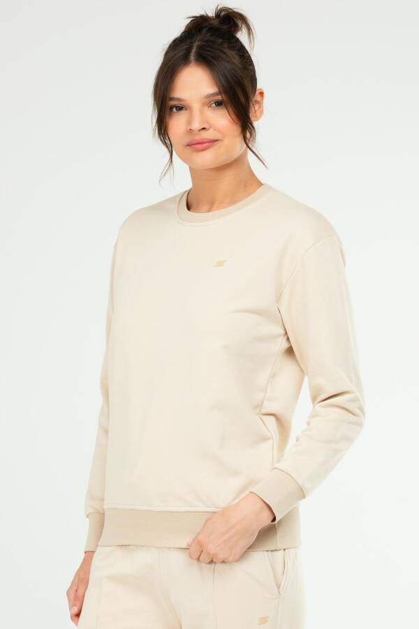 Bej Oversize Basic Pamuklu Bisiklet Yaka Uzun Kol Kadın Sweatshirt SC1241 - Speedlife (1)