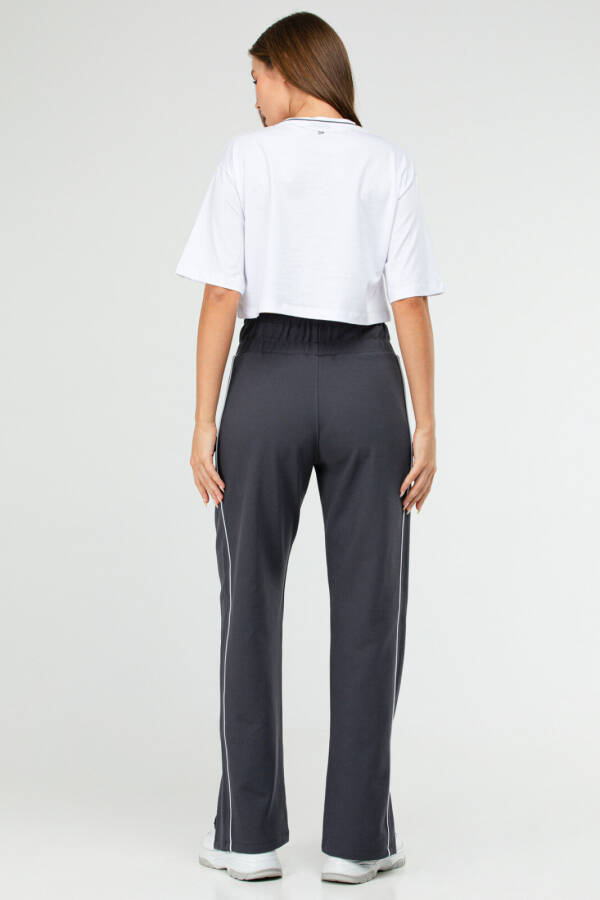 Beyaz Füme Oversize 100% Pamuk O Yaka Geniş Paça Kadın Eşofman Takım sb0893 - Speedlife (1)