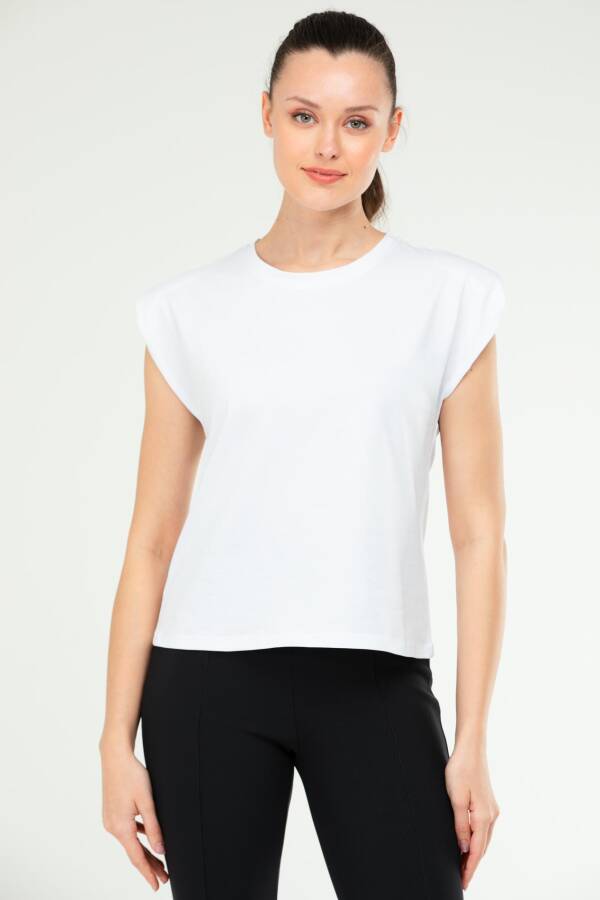 Beyaz Oversize Basic 100% Pamuk Bisiklet Yaka Kolsuz Vatkalı Kadın Tişört sf0758 - Speedlife