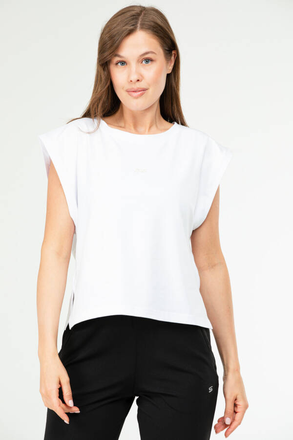 Beyaz Pamuklu Bisiklet Yaka Kolsuz Kadın Tişört sf0727 - Speedlife