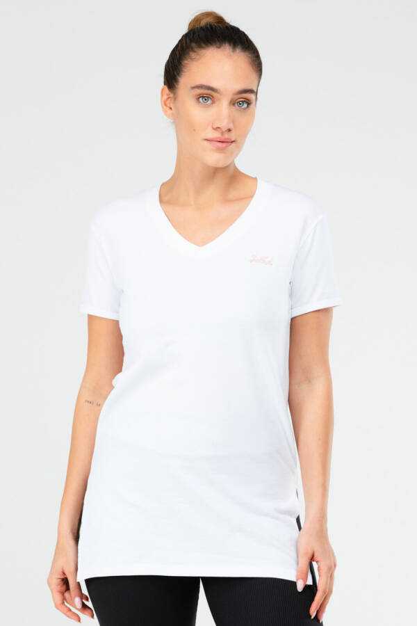 Beyaz Slim Fit Pamuklu V Yaka Kısa Kol Kadın Tişört sf0390 - Speedlife