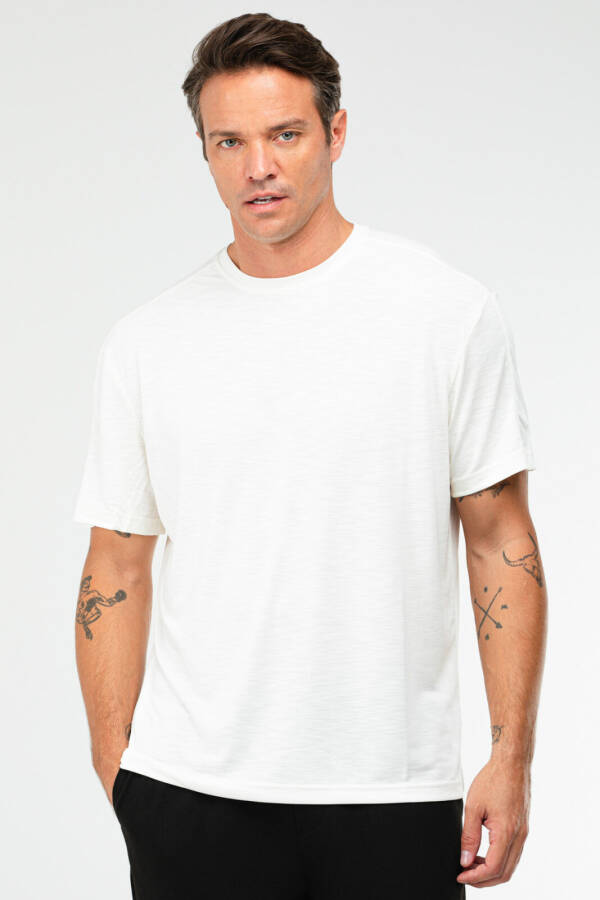 Ekru Oversize Modal O Yaka Kısa Kol Erkek Tişört xf1730 - Speedlife