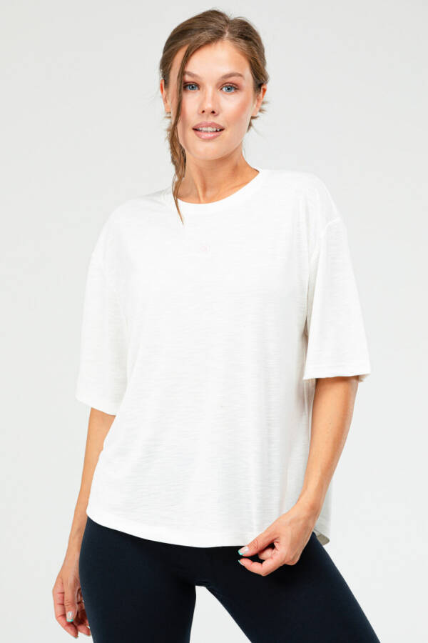 Ekru Regular Modal Bisiklet Yaka Kısa Kol Kadın Tişört sf0655 - Speedlife