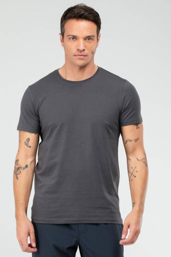 Füme Regular Pamuklu Bisiklet Yaka Kısa Kol Basic Erkek Tişört XF1708 - Speedlife