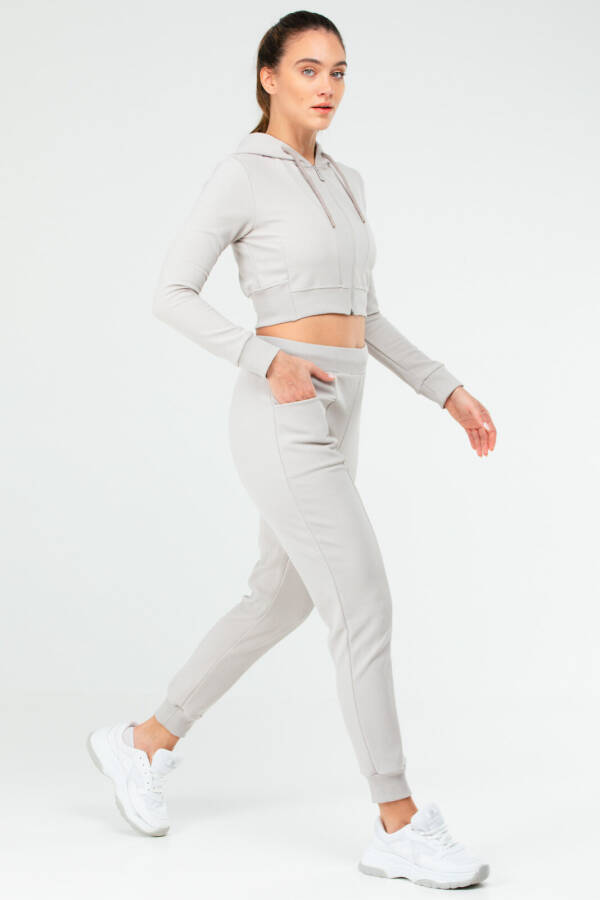 Gri Regular Kapüşonlu Crop Kadın Eşofman Takım sa2629 - Speedlife (1)