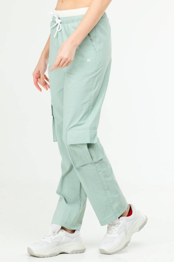 Gümüş Regular Kargo Cep Yüksek Bel Düz Paça Kadın Eşofman Alt SD0942 - Speedlife (1)