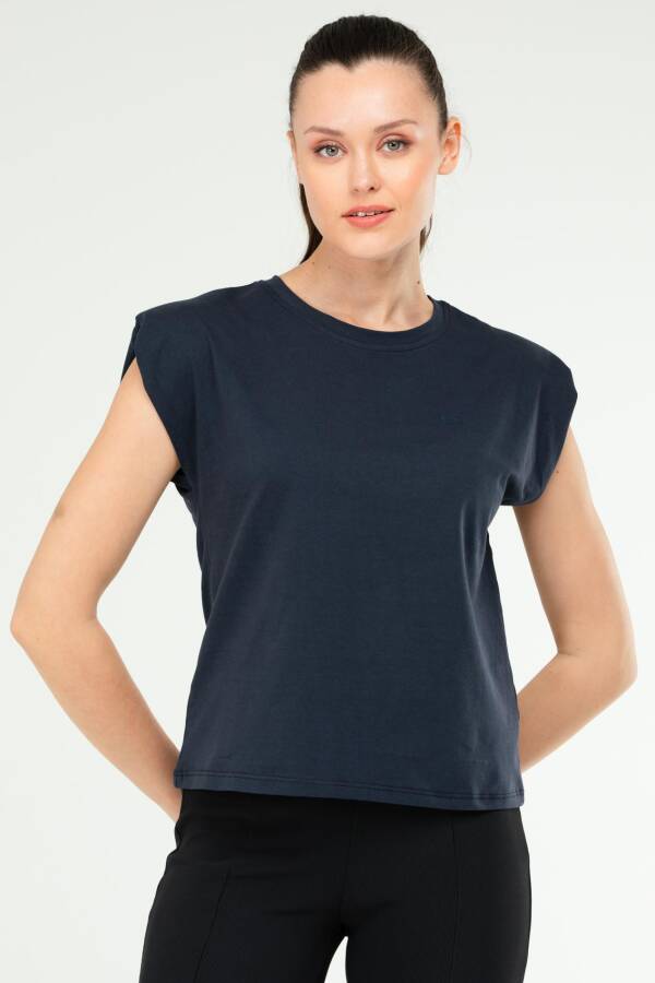 Lacivert Oversize Basic 100% Pamuk Bisiklet Yaka Kolsuz Vatkalı Kadın Tişört sf0758 - Speedlife