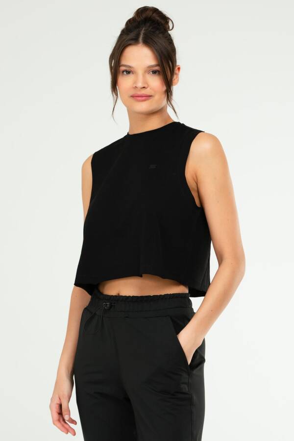 Siyah Regular Basic 100% Pamuk Bisiklet Yaka Kolsuz Crop Kadın Atlet sf0749 - Speedlife