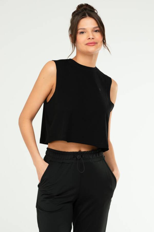 Siyah Regular Basic 100% Pamuk Bisiklet Yaka Kolsuz Crop Kadın Atlet sf0749 - Speedlife (1)