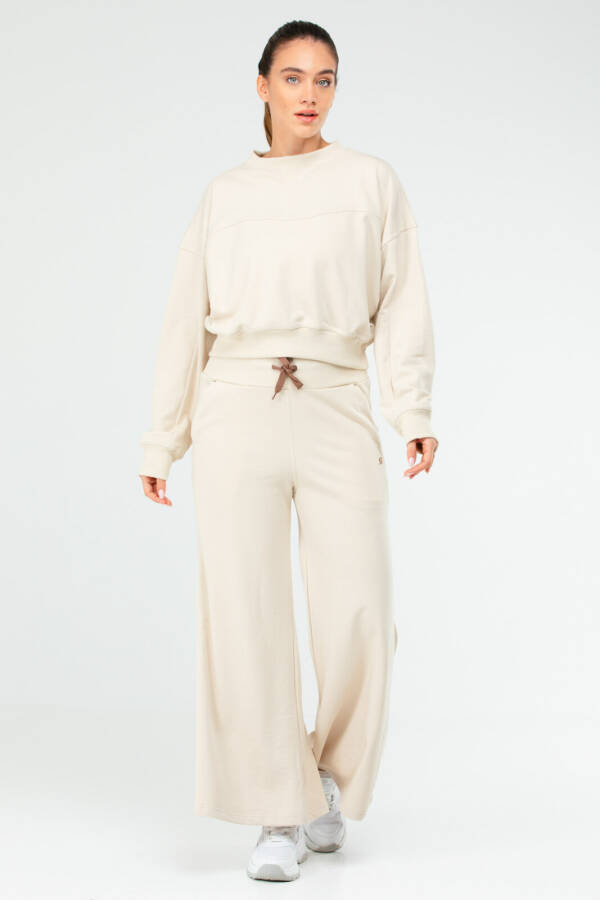 Taş Regular Pamuklu Bisiklet Yaka Crop Kadın Eşofman Takım sa2632 - Speedlife